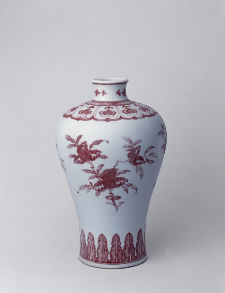 图片[1]-Underglaze red plum vase with three fruit patterns-China Archive